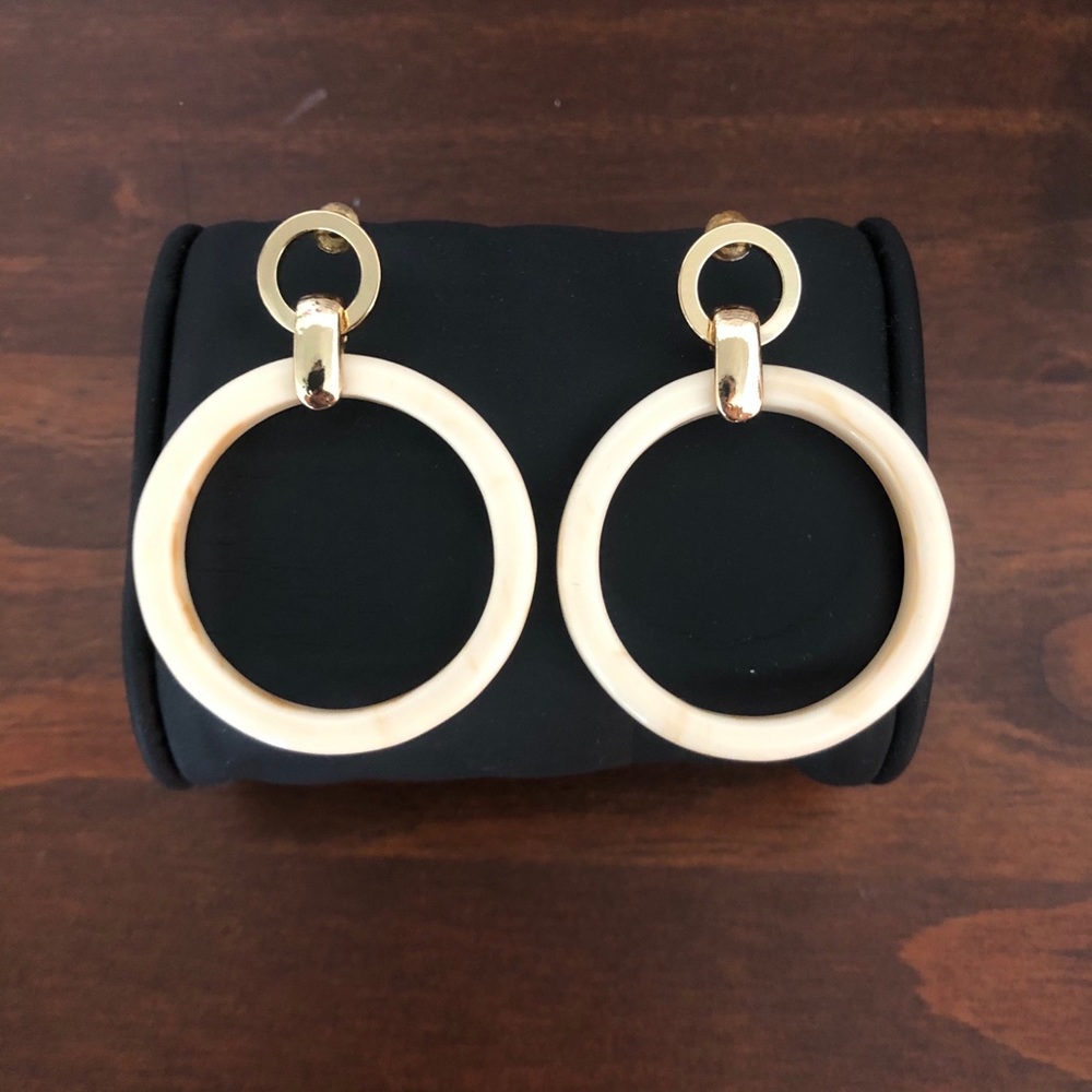 Circle Earrings
